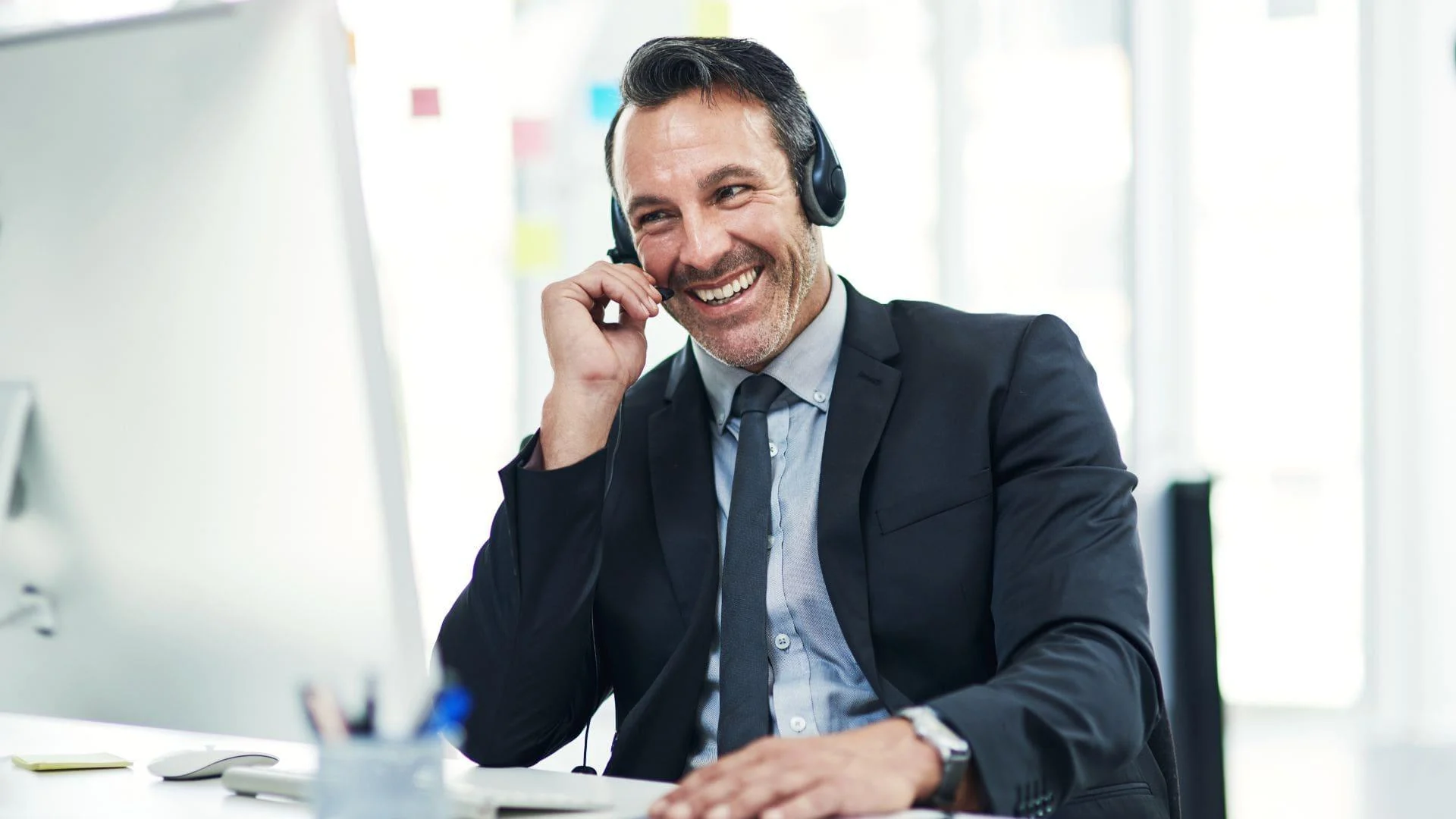 Internal Social Network: How to Increase Sales Operational Efficiency Internal Social Network: How to Increase Sales Operational Efficiency